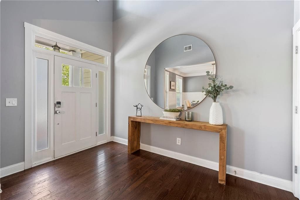 4 bedroom, 3 bathroom, 3,175 sq ft single family residence under contract at 2084 Hatteras Way, Atlanta, GA 30318 — photo 5