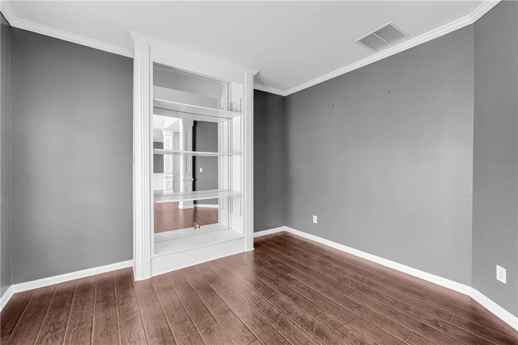 5 bedroom, 3 bathroom, 2,749 sq ft single family residence for sale at 1933 Arbor Springs Way, Buford, GA 30519 — photo 5