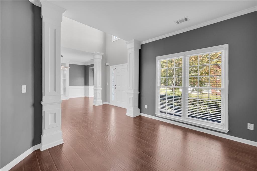 5 bedroom, 3 bathroom, 2,749 sq ft single family residence for sale at 1933 Arbor Springs Way, Buford, GA 30519 — photo 6