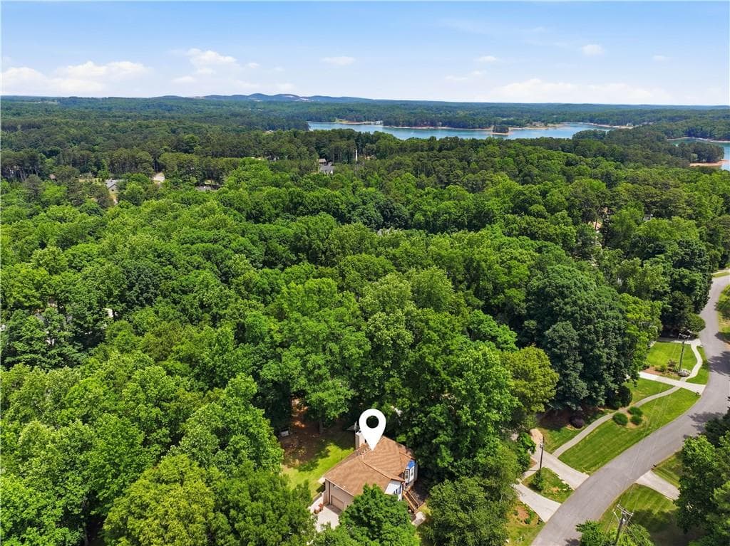 4 bedroom, 3 bathroom, 2,302 sq ft single family residence for sale at 3990 F A A Road, Cumming, GA 30041 — photo 3