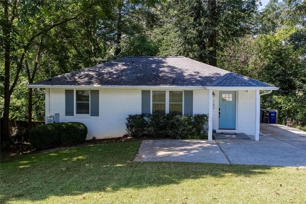 3 bedroom, 2 bathroom, 1,000 sq ft single family residence under contract at 162 Scott Drive, Marietta, GA 30067 — photo 5