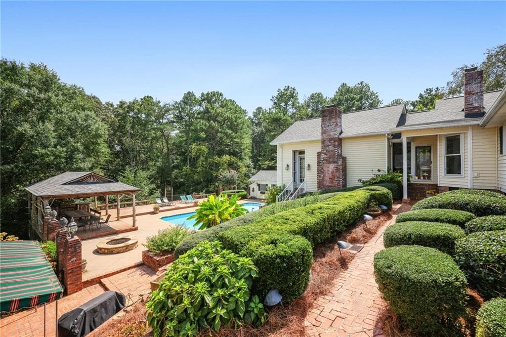 4 bedroom, 4 bathroom, 4,212 sq ft single family residence for sale at 4998 Old Dalton Road, Rome, GA 30165 — photo 5