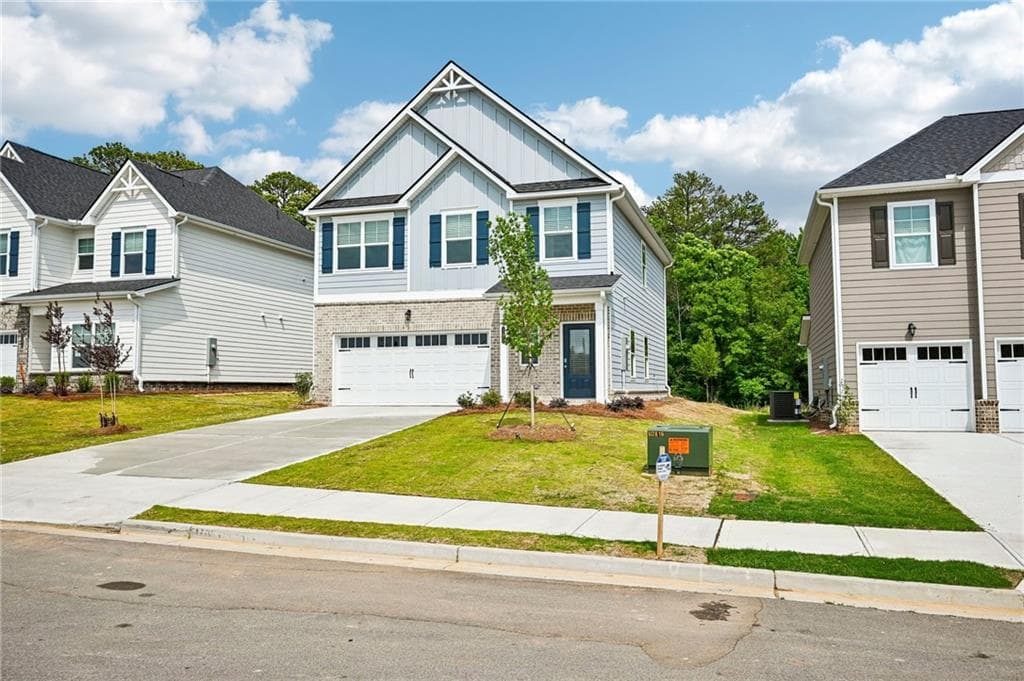 3 bedroom, 3 bathroom, 1,925 sq ft single family residence for sale at 11161 Suria Drive, Covington, GA 30014 — photo 3