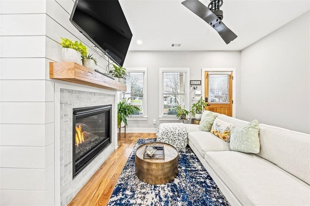 3 bedroom, 3 bathroom, 2,100 sq ft single family residence for sale at 57 Moury Avenue, Atlanta, GA 30315 — photo 6