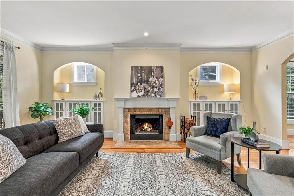 5 bedroom, 3 bathroom, 3,066 sq ft single family residence for sale at 229 Spence Avenue, Atlanta, GA 30317 — photo 5