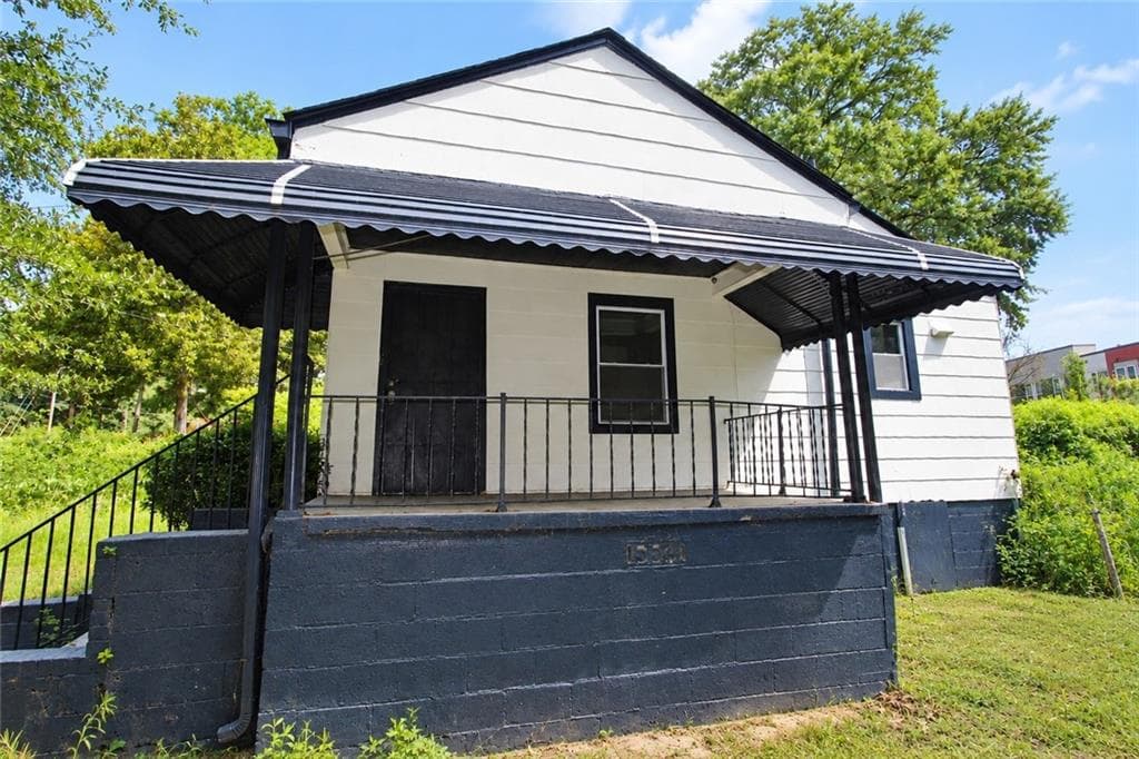 3 bedroom, 1 bathroom, 980 sq ft single family residence for sale at 541 W Lake Avenue, Atlanta, GA 30318 — photo 7