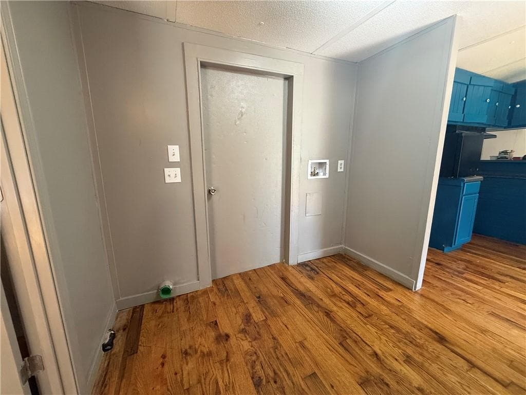 2 bedroom, 2 bathroom single family residence for rent at 260 Friendly Mission Lane, Cornelia, GA 30531 for $1,500 a month — photo 6