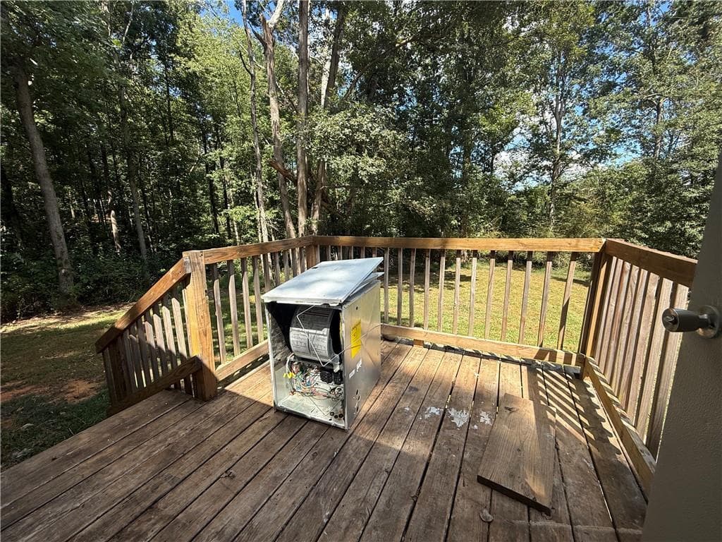2 bedroom, 2 bathroom single family residence for rent at 260 Friendly Mission Lane, Cornelia, GA 30531 for $1,500 a month — photo 9