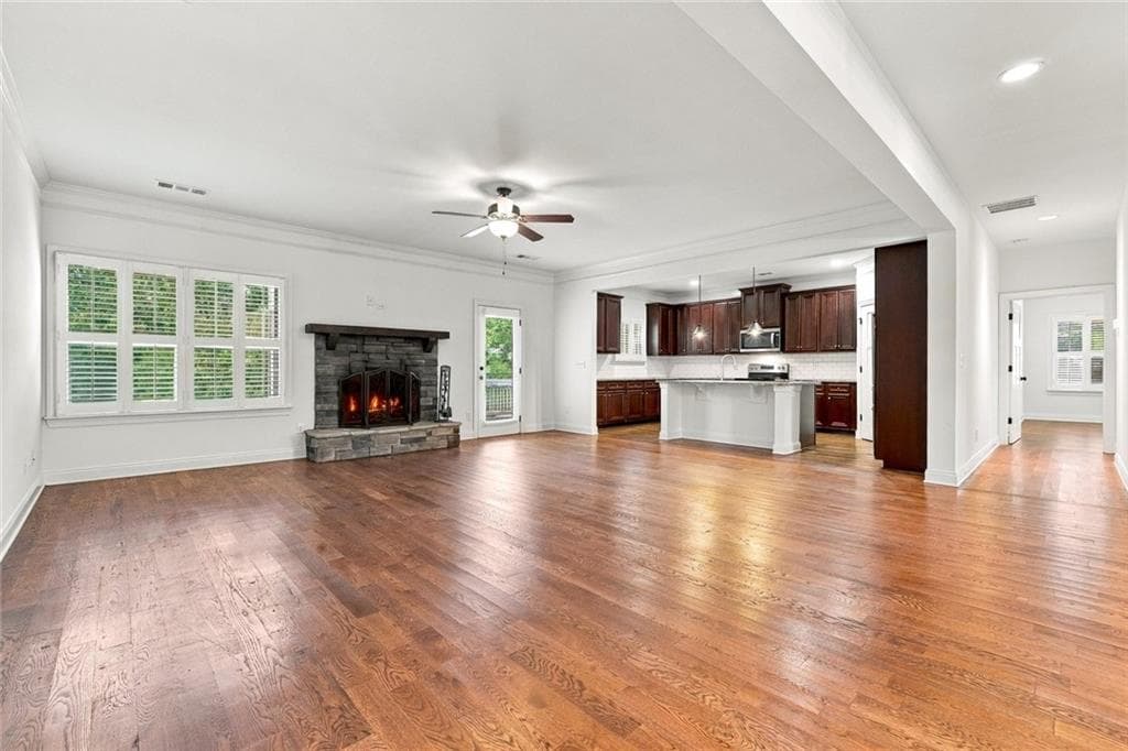 3 bedroom, 3 bathroom, 3,220 sq ft single family residence for sale at 423 Spring Lake Hills, White, GA 30184 — photo 6
