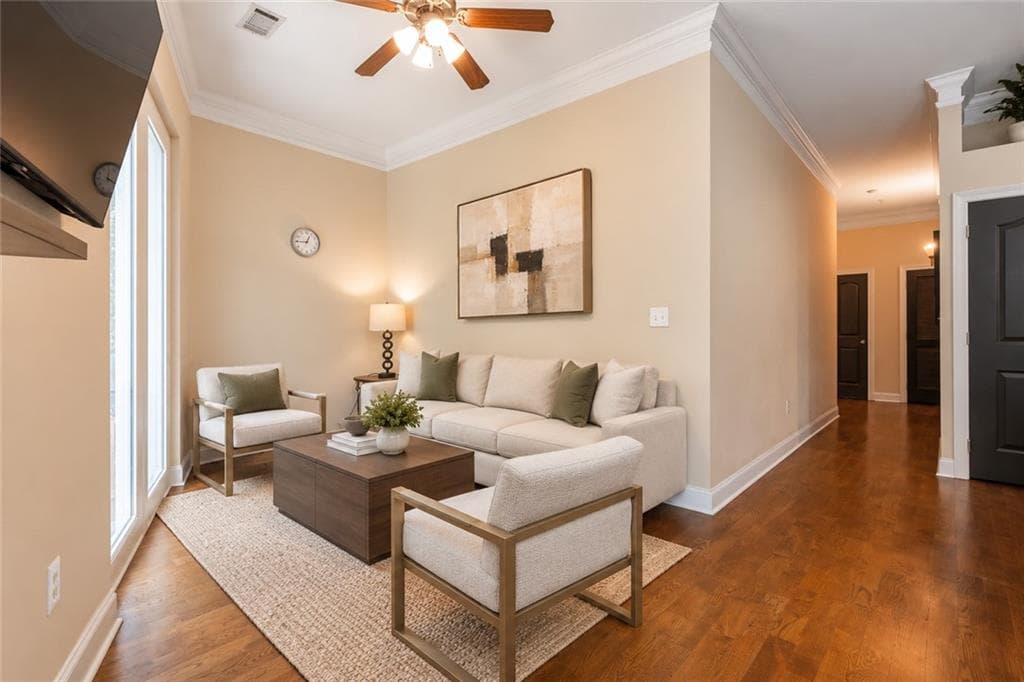1 bedroom, 1 bathroom, 746 sq ft condominium for sale at 140 Alden Avenue 305, Atlanta, GA 30309 — photo 3