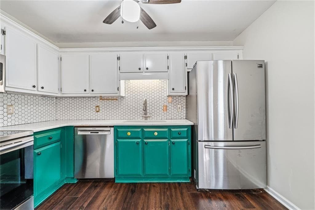 3 bedroom, 3 bathroom, 1,848 sq ft single family residence for sale at 13 Stonecreek Drive, Cartersville, GA 30120 — photo 9