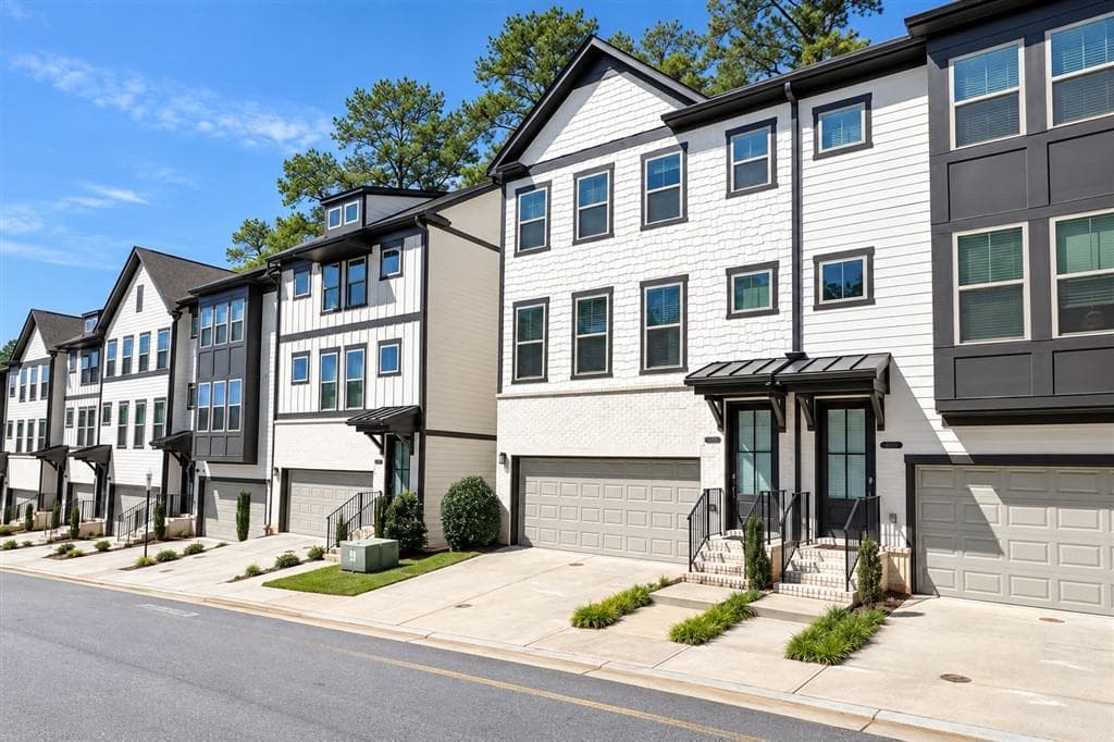 4 bedroom, 4 bathroom, 2,160 sq ft townhouse for sale at 1322 Stanley Park Drive 142, Decatur, GA 30033