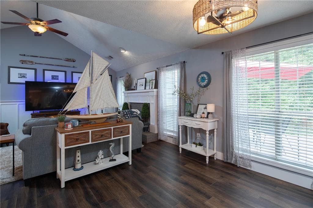 3 bedroom, 2 bathroom, 1,496 sq ft single family residence under contract at 4068 Tiffany Rae Cove, Buford, GA 30519 — photo 8