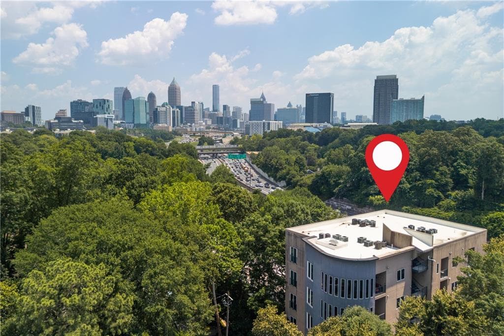 1 bedroom, 1 bathroom, 746 sq ft condominium for sale at 140 Alden Avenue 305, Atlanta, GA 30309 — photo 7