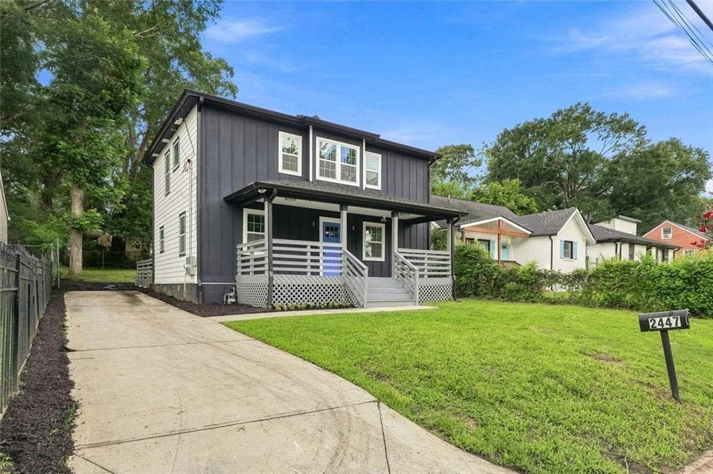 4 bedroom, 4 bathroom, 2,424 sq ft single family residence for sale at 2447 Lynn Iris Drive, Decatur, GA 30032 — photo 2