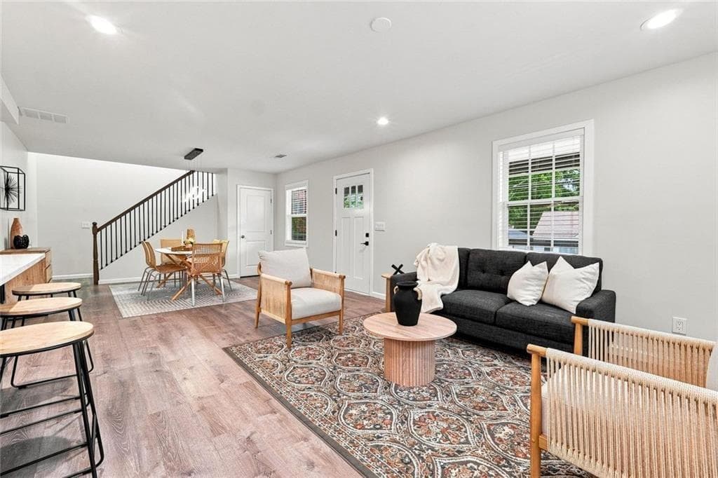 4 bedroom, 4 bathroom, 2,424 sq ft single family residence for sale at 2447 Lynn Iris Drive, Decatur, GA 30032 — photo 7