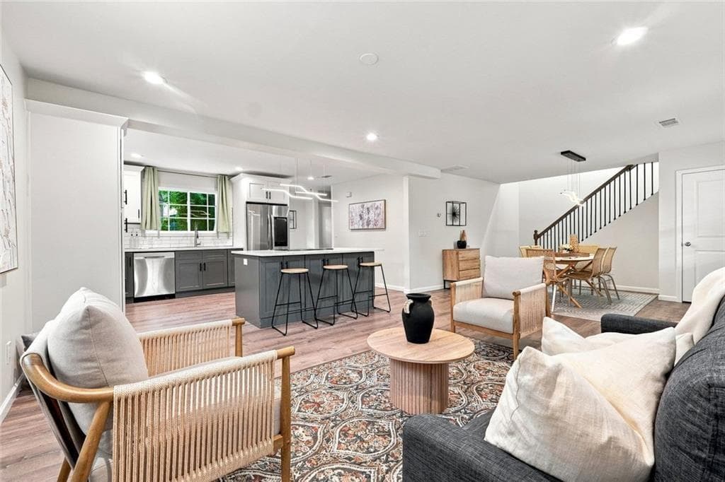 4 bedroom, 4 bathroom, 2,424 sq ft single family residence for sale at 2447 Lynn Iris Drive, Decatur, GA 30032 — photo 8