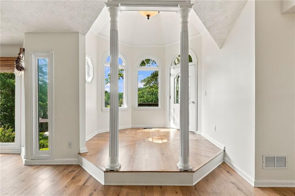 4 bedroom, 4 bathroom, 3,131 sq ft single family residence for sale at 1508 Lake Koinonia Drive, Woodstock, GA 30189 — photo 8