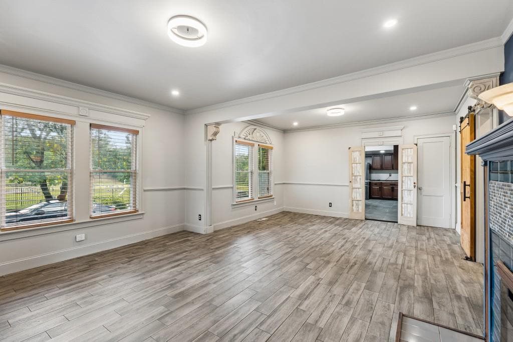 3 bedroom, 2 bathroom, 2,251 sq ft single family residence for sale at 2910 Old Jonesboro Road, Atlanta, GA 30315 — photo 7