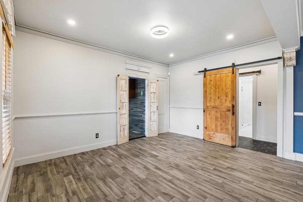 3 bedroom, 2 bathroom, 2,251 sq ft single family residence for sale at 2910 Old Jonesboro Road, Atlanta, GA 30315 — photo 9