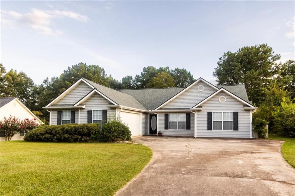 3 bedroom, 2 bathroom, 1,566 sq ft single family residence for sale at 55 Heather Woods Court, Covington, GA 30016 — photo 2