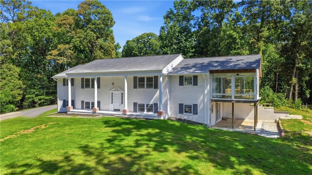 5 bedroom, 4 bathroom, 4,746 sq ft single family residence for sale at 3257 S Bay Drive, Jonesboro, GA 30236 — photo 3