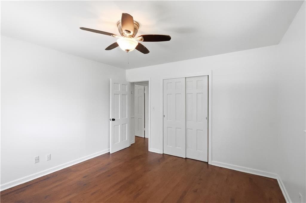 5 bedroom, 4 bathroom, 4,746 sq ft single family residence for sale at 3257 S Bay Drive, Jonesboro, GA 30236 — photo 4