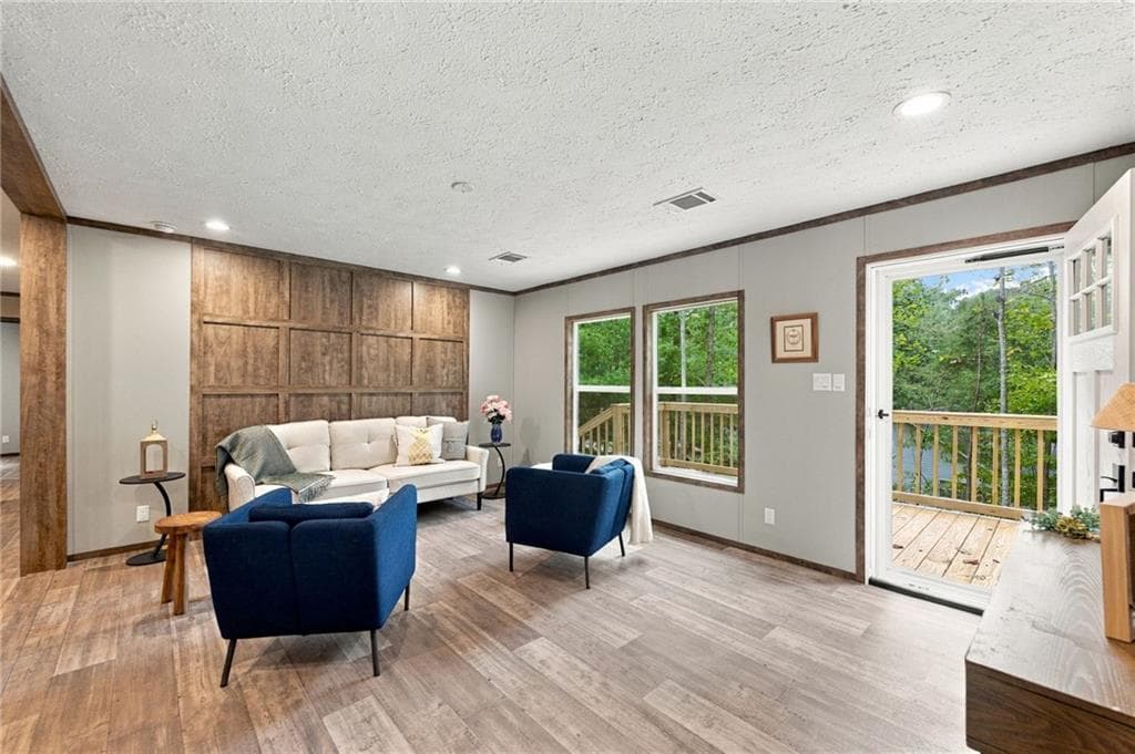 4 bedroom, 2 bathroom, 1,568 sq ft single family residence for sale at 277 Eden Woods, Clarkesville, GA 30523 — photo 6