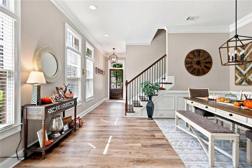 3 bedroom, 4 bathroom, 2,450 sq ft townhouse under contract at 6915 Fellowship Lane, Flowery Branch, GA 30542 — photo 10