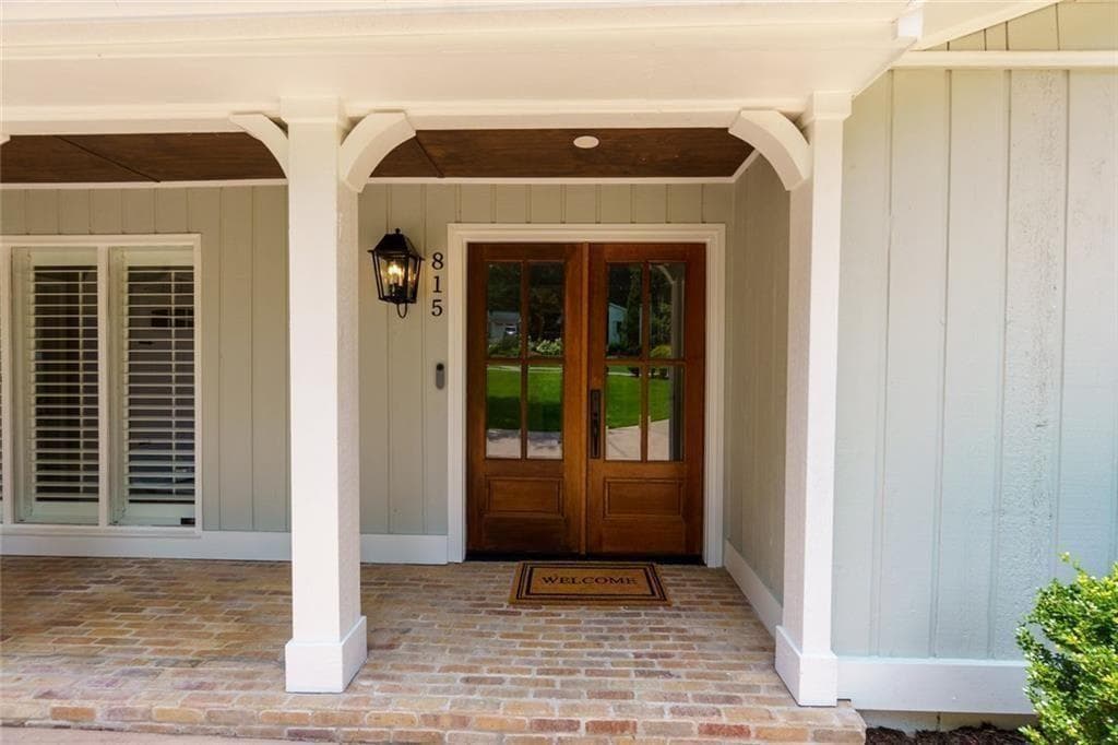 4 bedroom, 3 bathroom, 2,264 sq ft single family residence under contract at 815 Fairfield Drive, Marietta, GA 30068 — photo 5