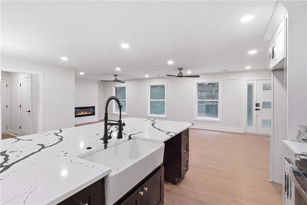 5 bedroom, 6 bathroom, 3,328 sq ft single family residence for sale at 1447 Skyhaven Road, Atlanta, GA 30316 — photo 5