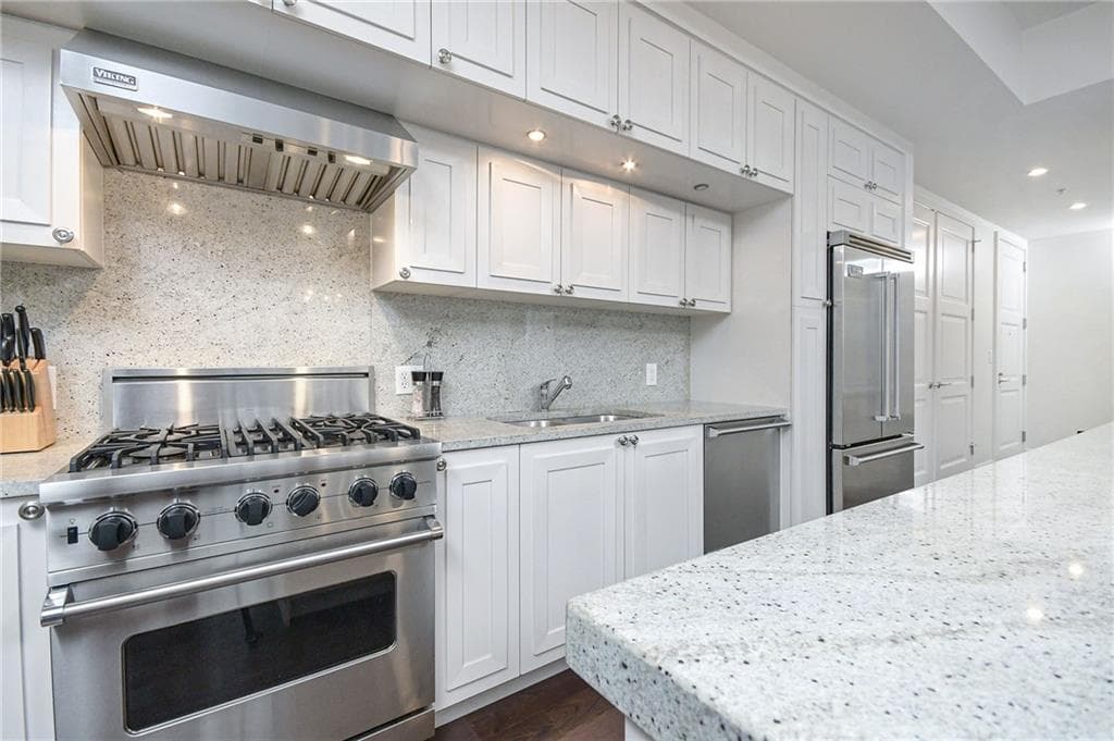 3 bedroom, 3 bathroom, 1,888 sq ft condominium for rent at 1820 Peachtree Street 1102, Atlanta, GA 30309 for $5,200 a month — photo 6