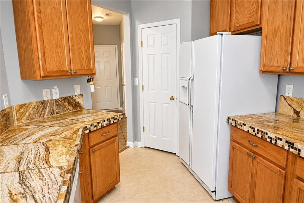 3 bedroom, 2 bathroom, 1,424 sq ft townhouse for rent at 1563 Rachels Ridge, Kennesaw, GA 30152 for $2,100 a month — photo 6