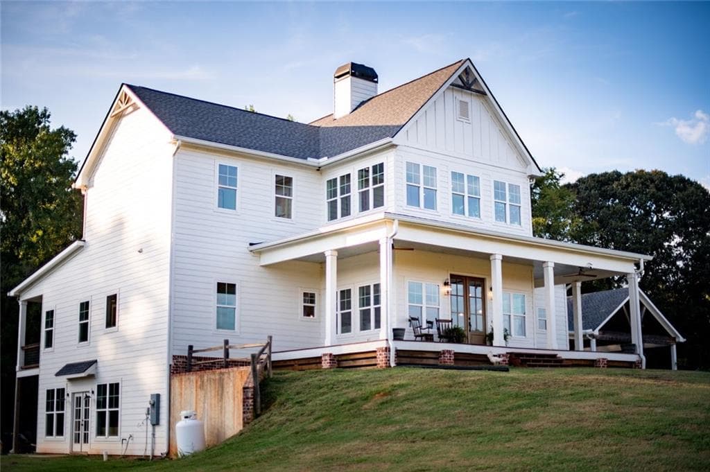 3 bedroom, 4 bathroom, 2,922 sq ft single family residence for sale at 9895 Post Road, Shady Dale, GA 31085 — photo 2