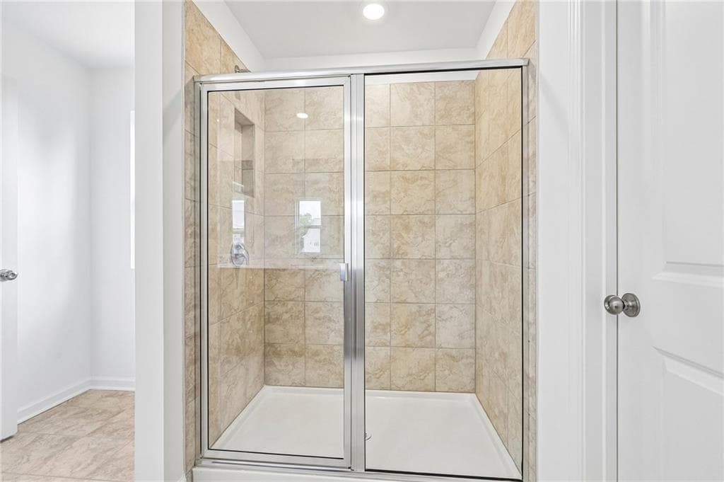 4 bedroom, 3 bathroom, 2,498 sq ft single family residence for sale at 3963 Alderstone Drive, Flowery Branch, GA 30542 — photo 4