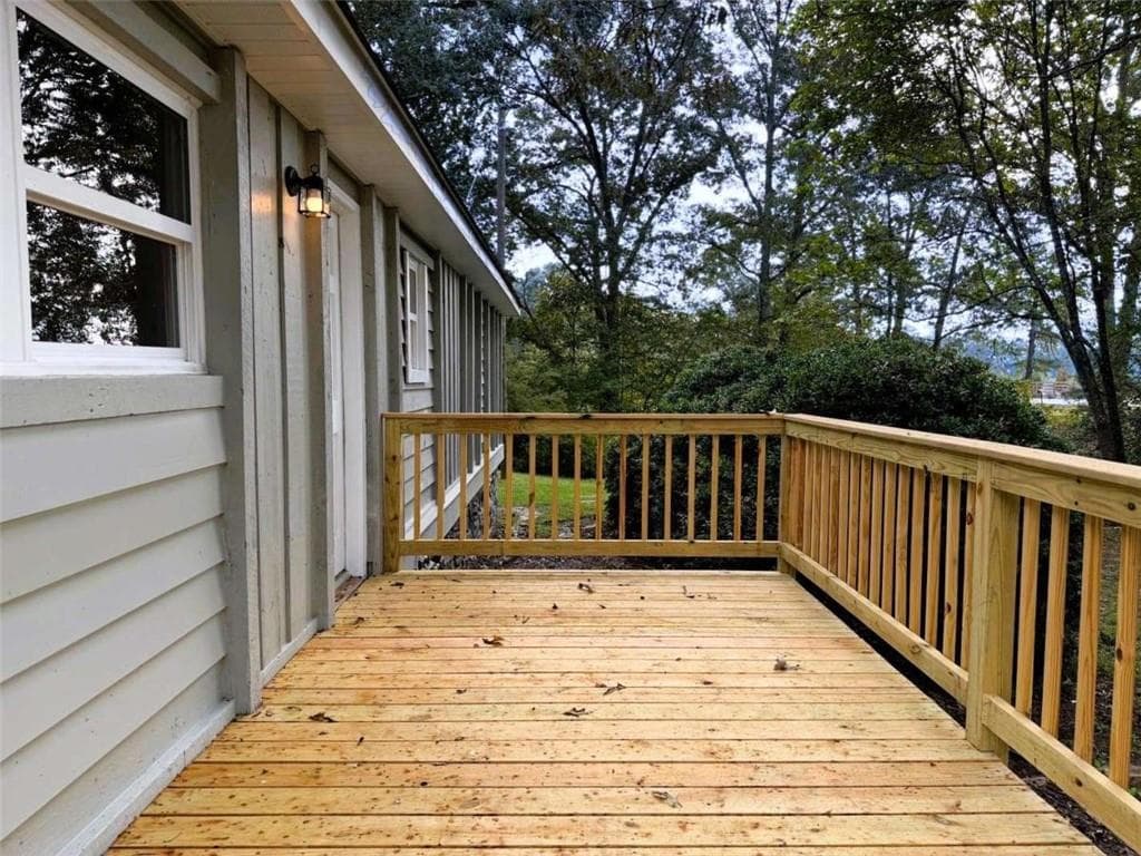 3 bedroom, 1 bathroom, 1,268 sq ft single family residence for sale at 9140 Brewer Road, Villa Rica, GA 30180 — photo 3