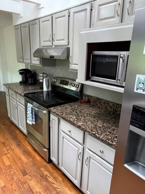 3 bedroom, 4 bathroom, 1,948 sq ft single family residence for sale at 10 Morgan Walk, Big Canoe, GA 30143 — photo 4