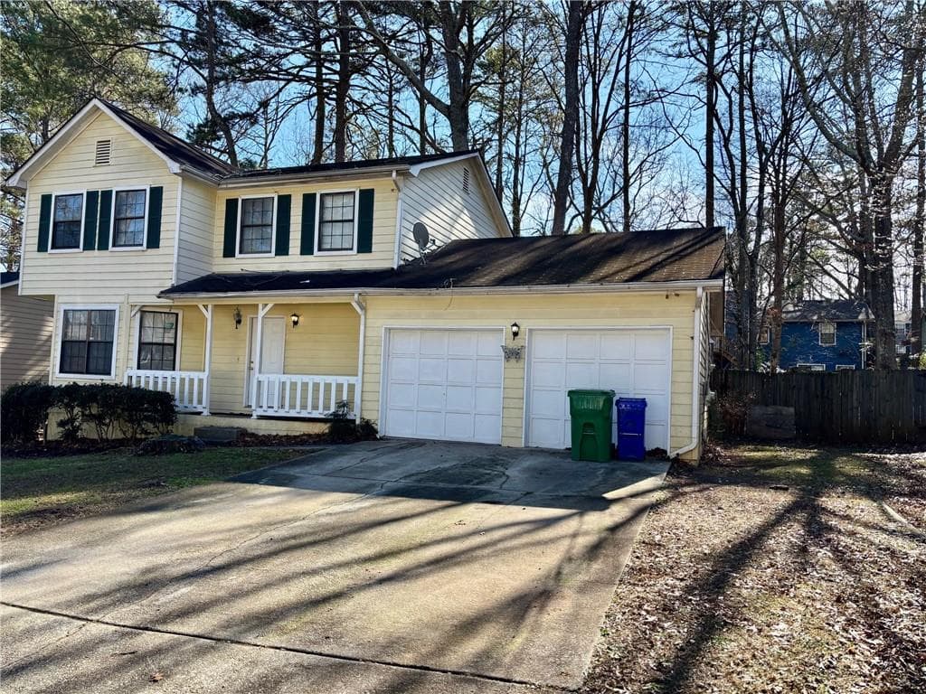 3 bedroom, 3 bathroom, 1,592 sq ft single family residence for sale at 5615 Pennybrook Court, Stone Mountain, GA 30087 — photo 2
