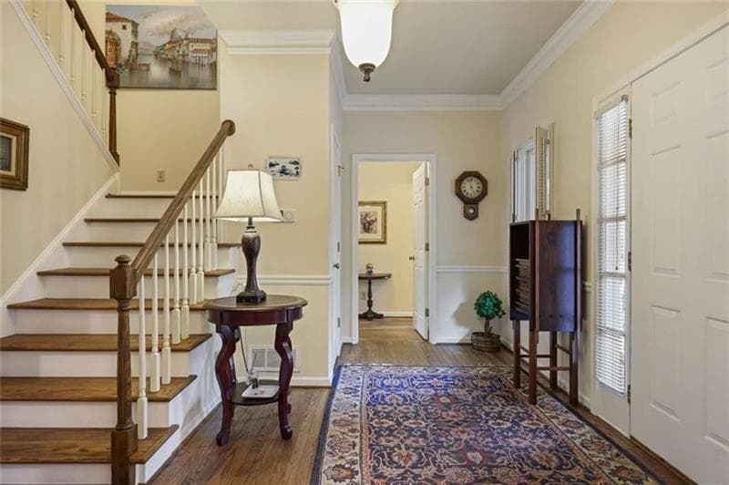 4 bedroom, 4 bathroom, 2,818 sq ft townhouse for sale at 175 Riverview Trail, Roswell, GA 30075 — photo 4