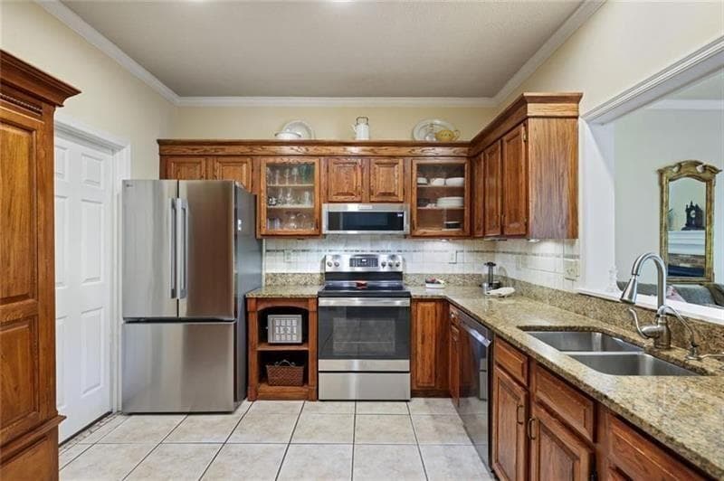 4 bedroom, 4 bathroom, 2,818 sq ft townhouse for sale at 175 Riverview Trail, Roswell, GA 30075 — photo 9