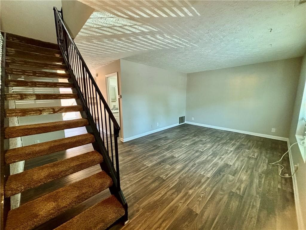 2 bedroom, 2 bathroom, 900 sq ft townhouse for rent at 3198 Washington Road 4, Atlanta, GA 30344 for $1,500 a month — photo 3