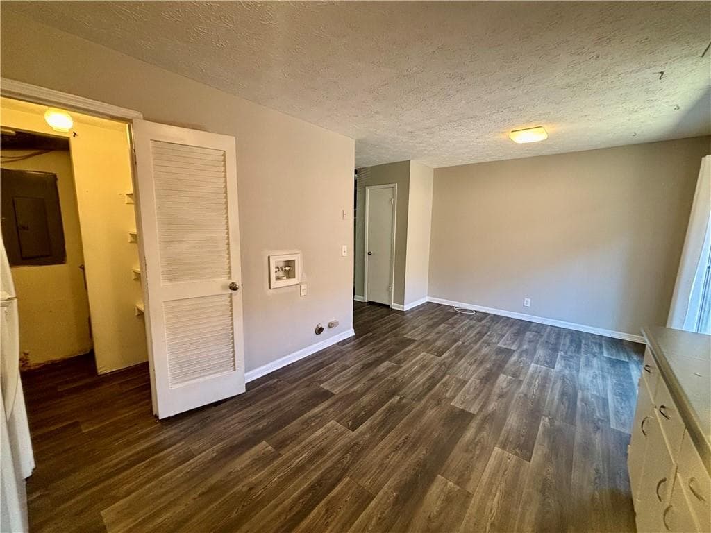 2 bedroom, 2 bathroom, 900 sq ft townhouse for rent at 3198 Washington Road 4, Atlanta, GA 30344 for $1,500 a month — photo 5
