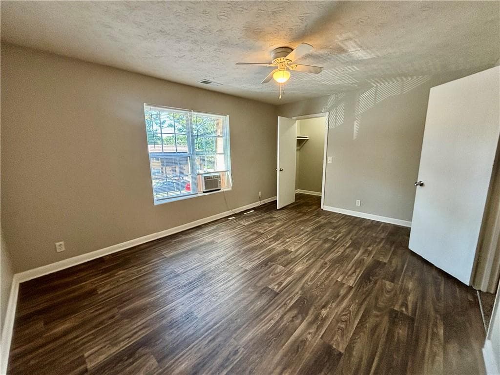 2 bedroom, 2 bathroom, 900 sq ft townhouse for rent at 3198 Washington Road 4, Atlanta, GA 30344 for $1,500 a month — photo 8