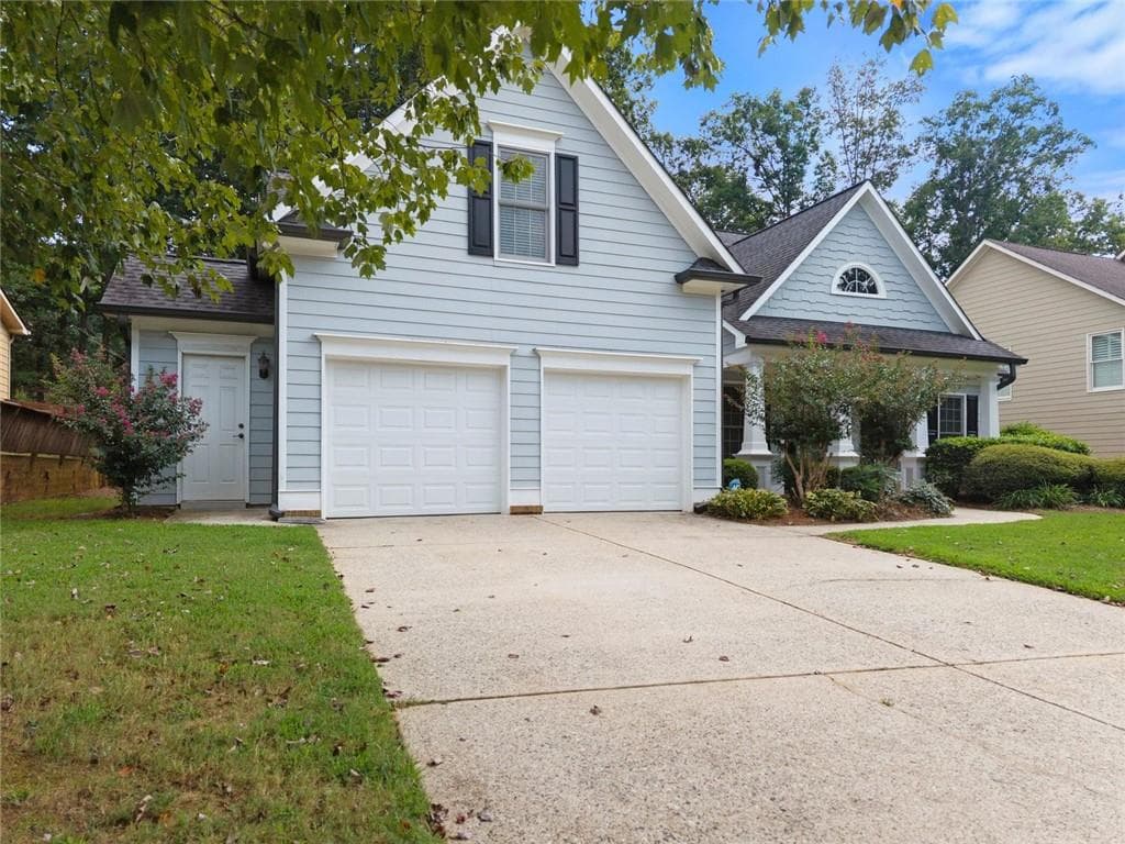 4 bedroom, 3 bathroom, 2,259 sq ft single family residence for sale at 6985 W Mountain Crossing, Cumming, GA 30041 — photo 6
