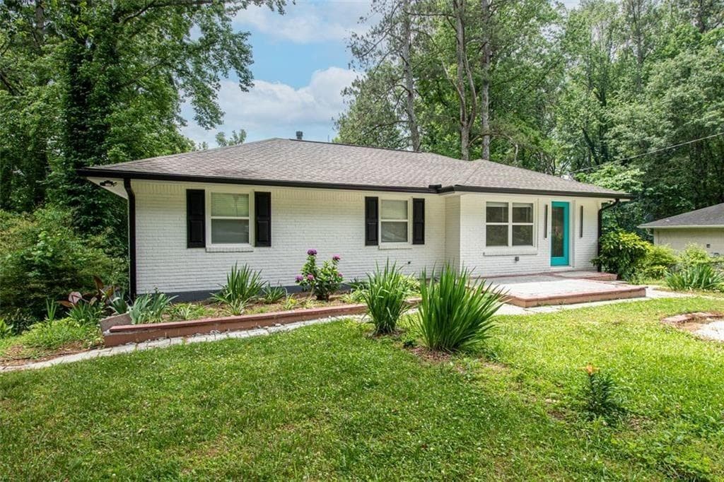 5 bedroom, 3 bathroom, 1,931 sq ft single family residence sold at 3699 Larkspur Terrace, Decatur, GA 30032