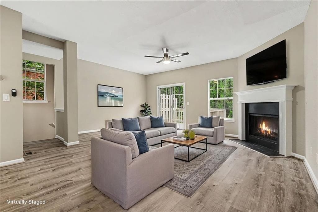 3 bedroom, 4 bathroom, 1,885 sq ft townhouse for sale at 402 Heritage Park Trace 21, Kennesaw, GA 30144 — photo 5