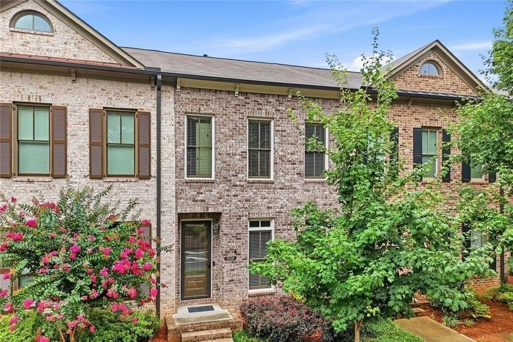 2 bedroom, 4 bathroom, 2,738 sq ft townhouse for sale at 3508 Village Park Way, Kennesaw, GA 30144 — photo 2