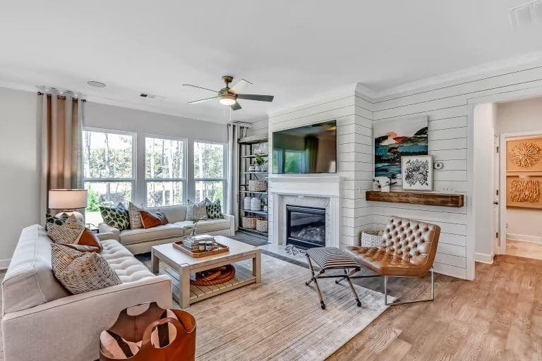 5 bedroom, 4 bathroom, 2,930 sq ft single family residence for sale at 1536 Waterchase Drive, Dacula, GA 30019 — photo 6