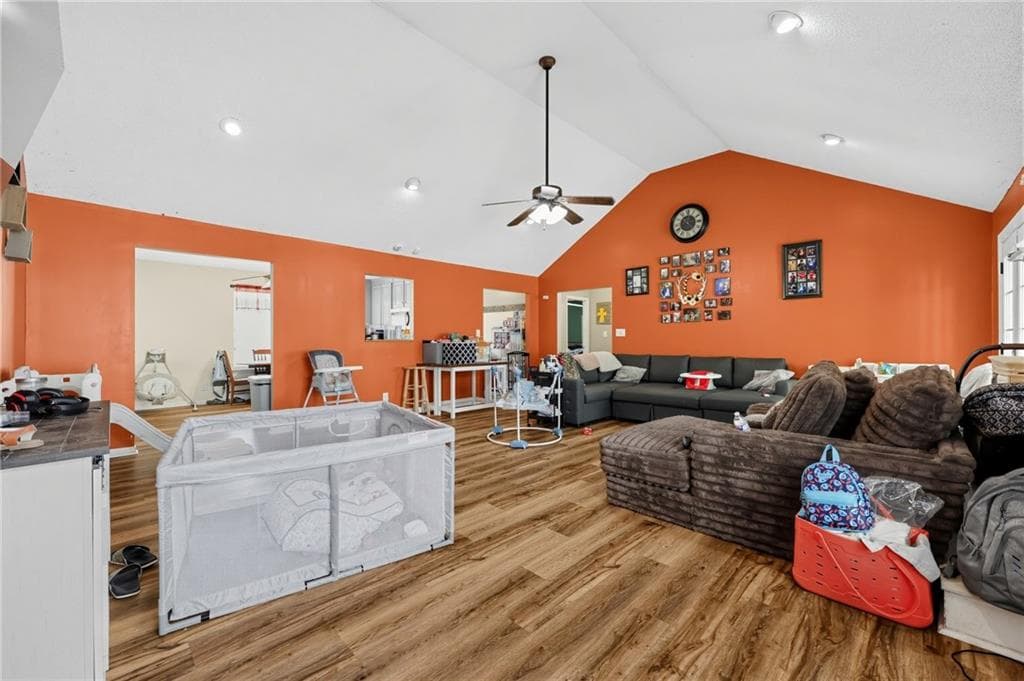 3 bedroom, 2 bathroom, 1,954 sq ft single family residence under contract at 166 Patton Road, Gray, GA 31032 — photo 3