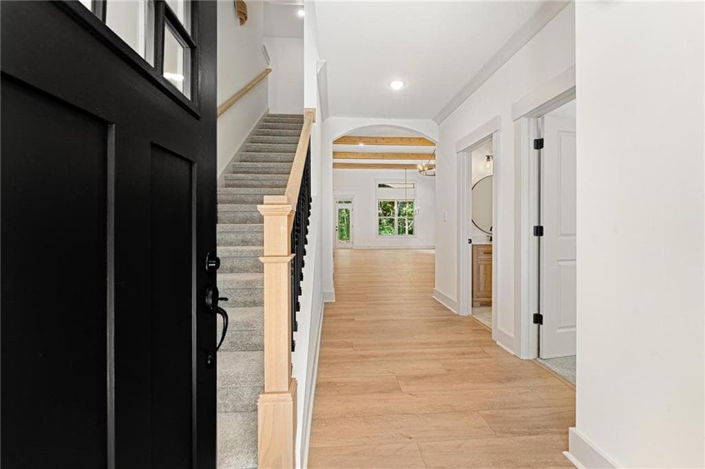 4 bedroom, 3 bathroom, 2,950 sq ft single family residence for sale at 33 Hometown Court, Jefferson, GA 30549 — photo 3